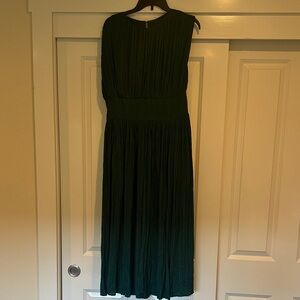 Banana Republic Forest Green Sleeveless Maxi Dress